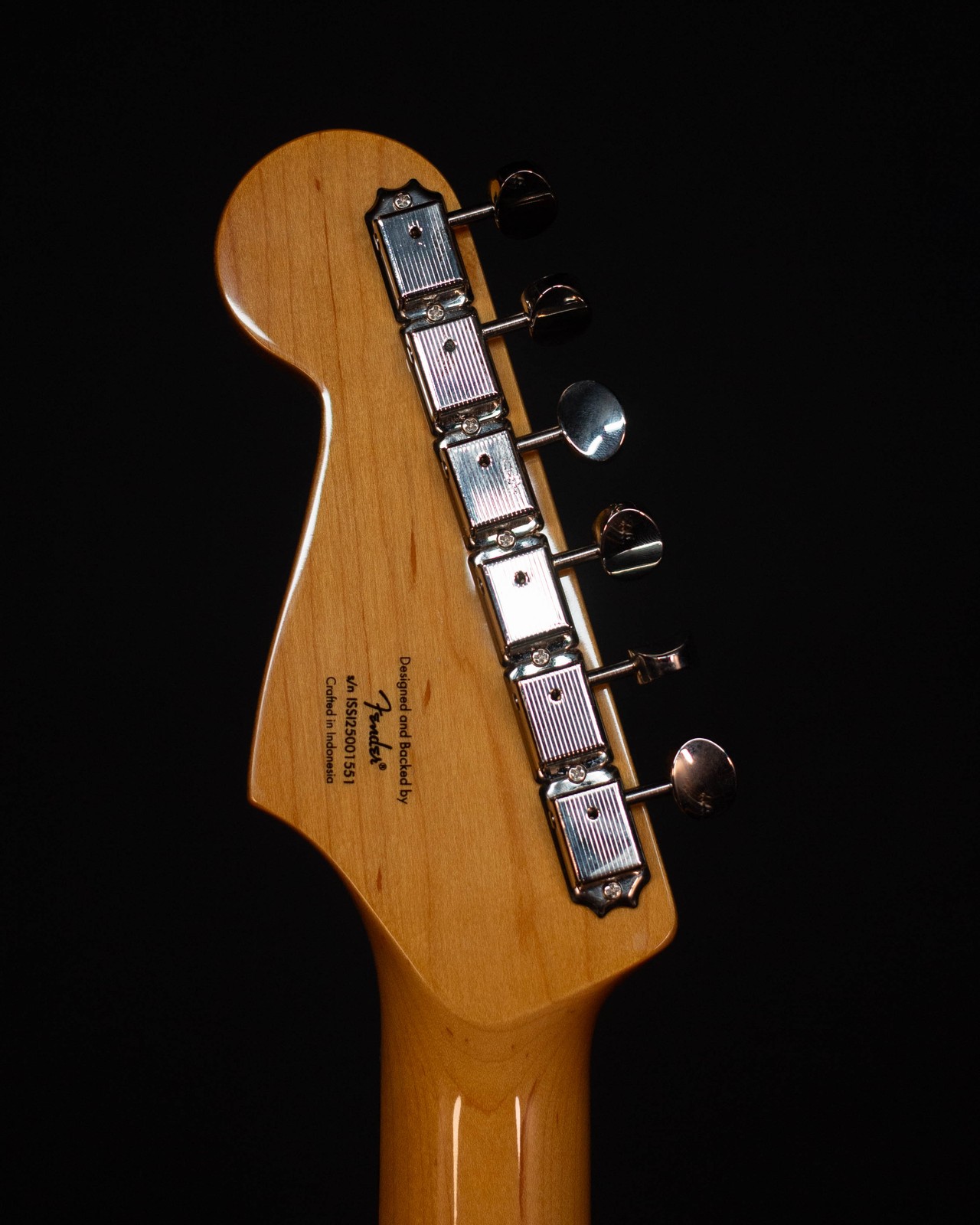 Squier Classic Vibe ’60s Stratocaster, Laurel FB, 3-Color Sunburst