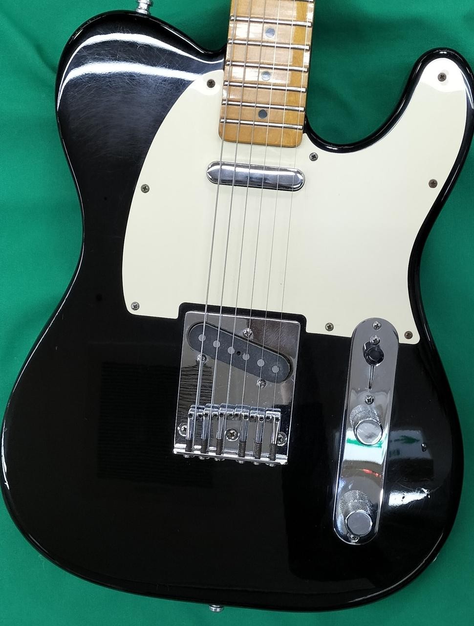 FENDER 1984 TELECASTER electric guitar