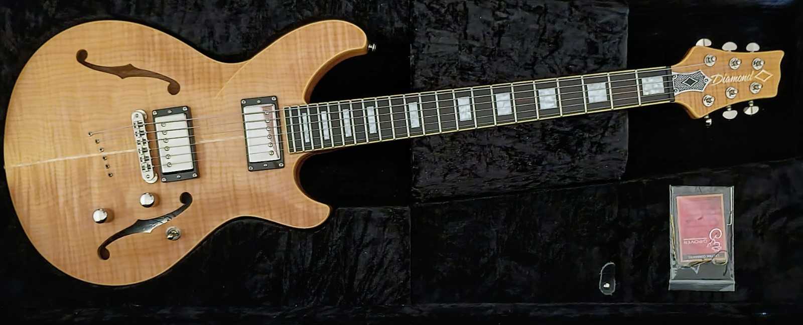 Diamond (DBZ) Monarch Semi-Hollow (Korea) Flame Maple ~ Seymour Duncan’s ~ OHSC