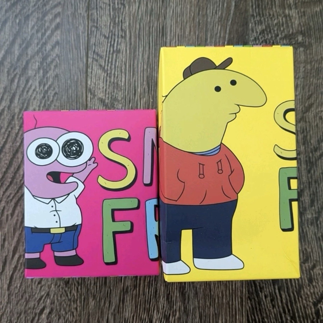 2025 SMILING FRIENDS PIM & CHARLIE VINYL FIGURE SET OF 2 ADULT SWIM – MINT NYCC