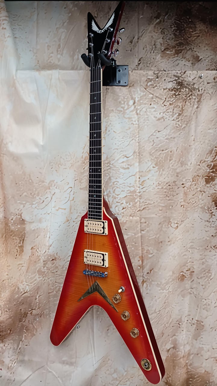 Dean V 35 TCS Electric Guitar Flame Maple Top DiMarzio Super Distortion 3.3kg