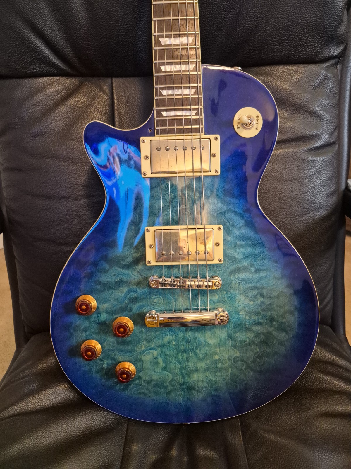 Left Handed Agile 2800 Guitar Les Paul Copy