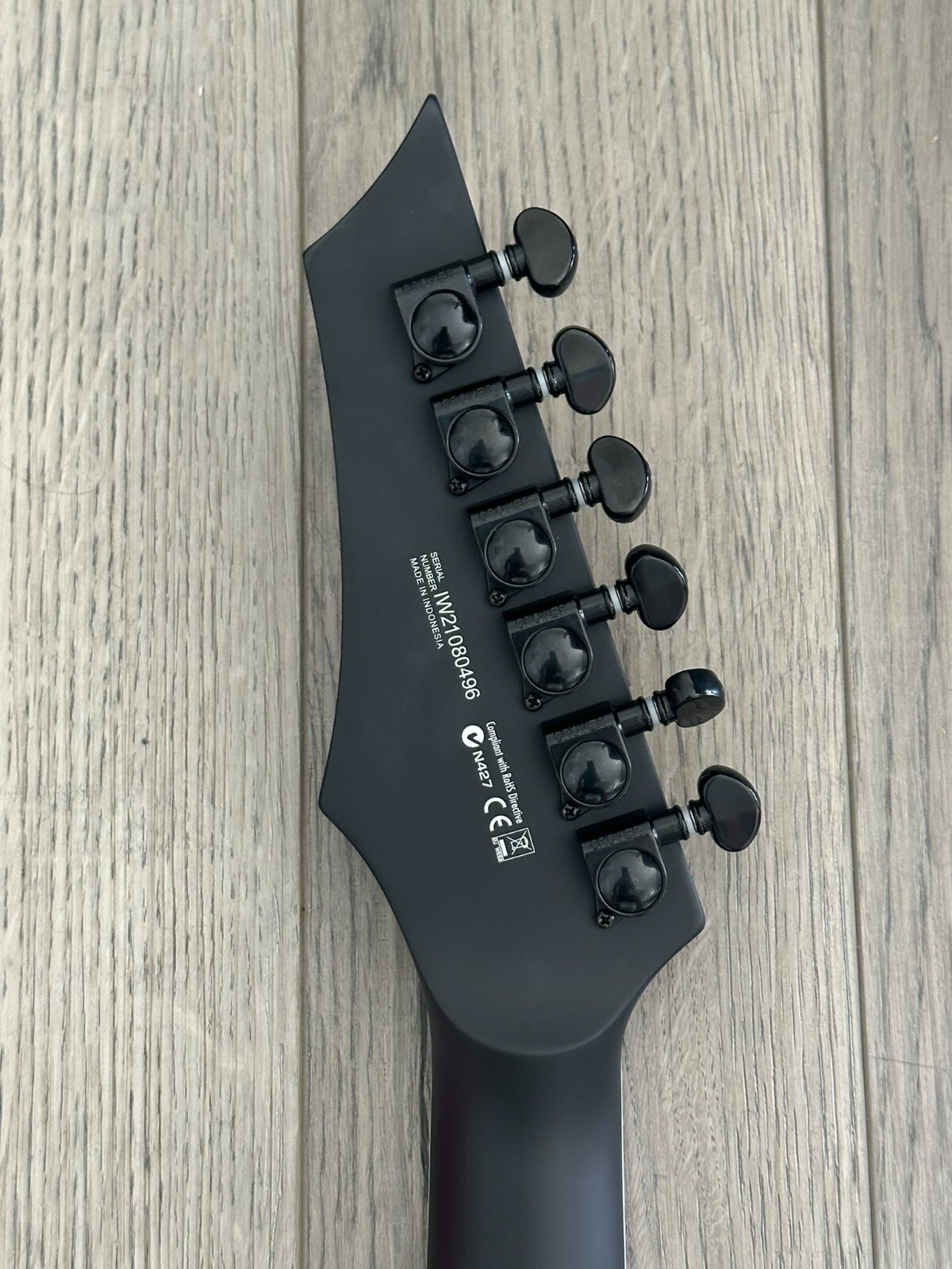 Dean Vengeance V Stain Black Fluence