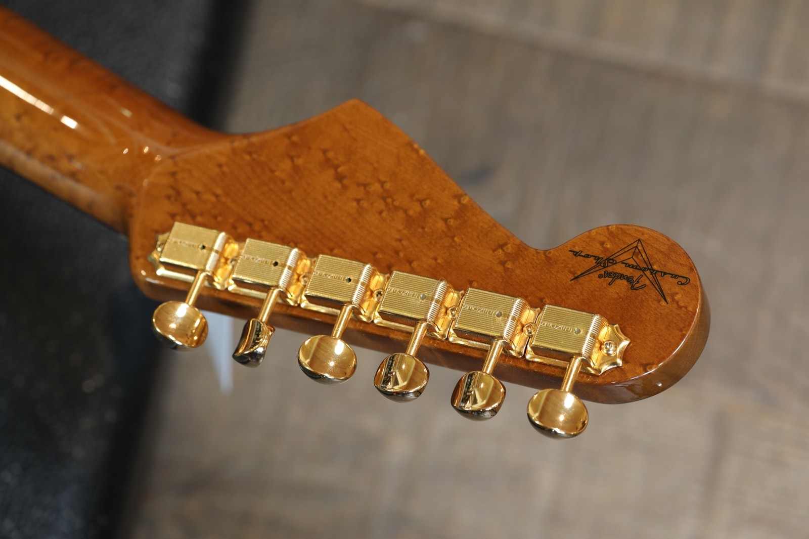 2020 Fender Custom Shop Artisan Pale Moon Stratocaseter Roasted Alder + COA OHSC