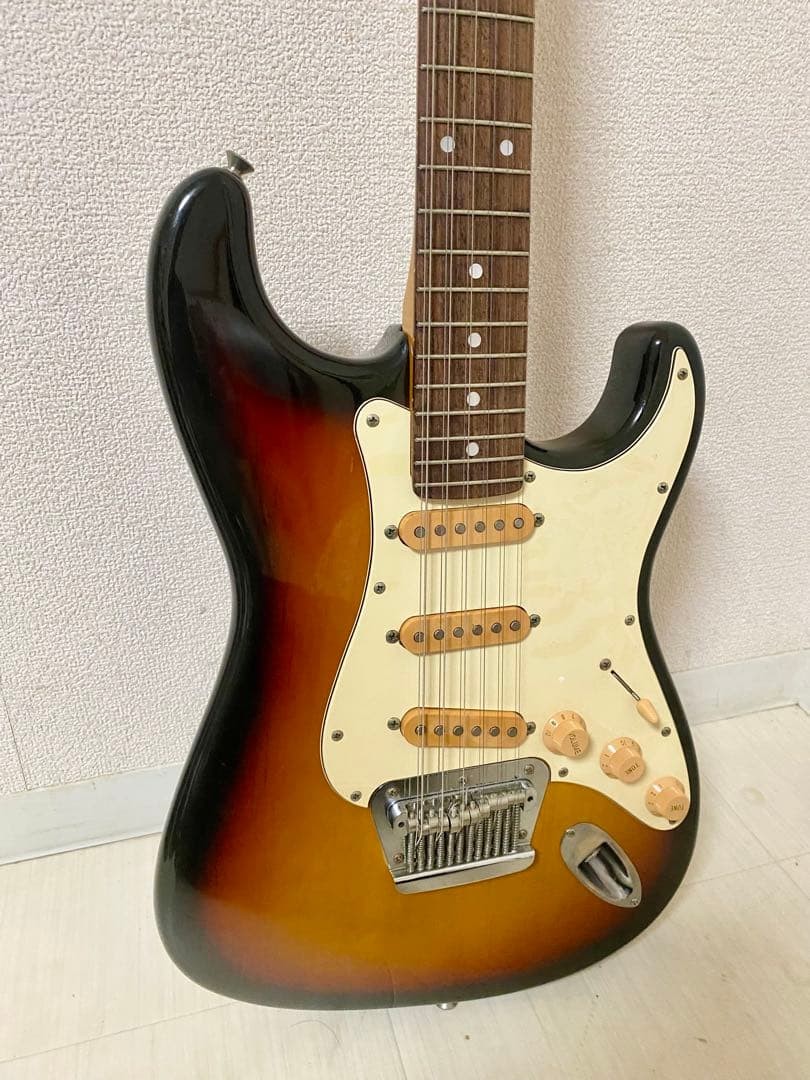Fender japan Stratocaster xii 12 string guitar E serial