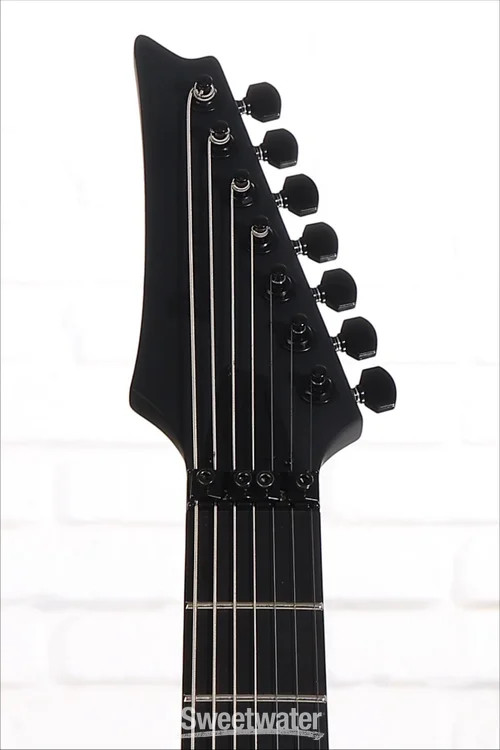 Ibanez Iron Label Xiphos 7-string – Black Flat