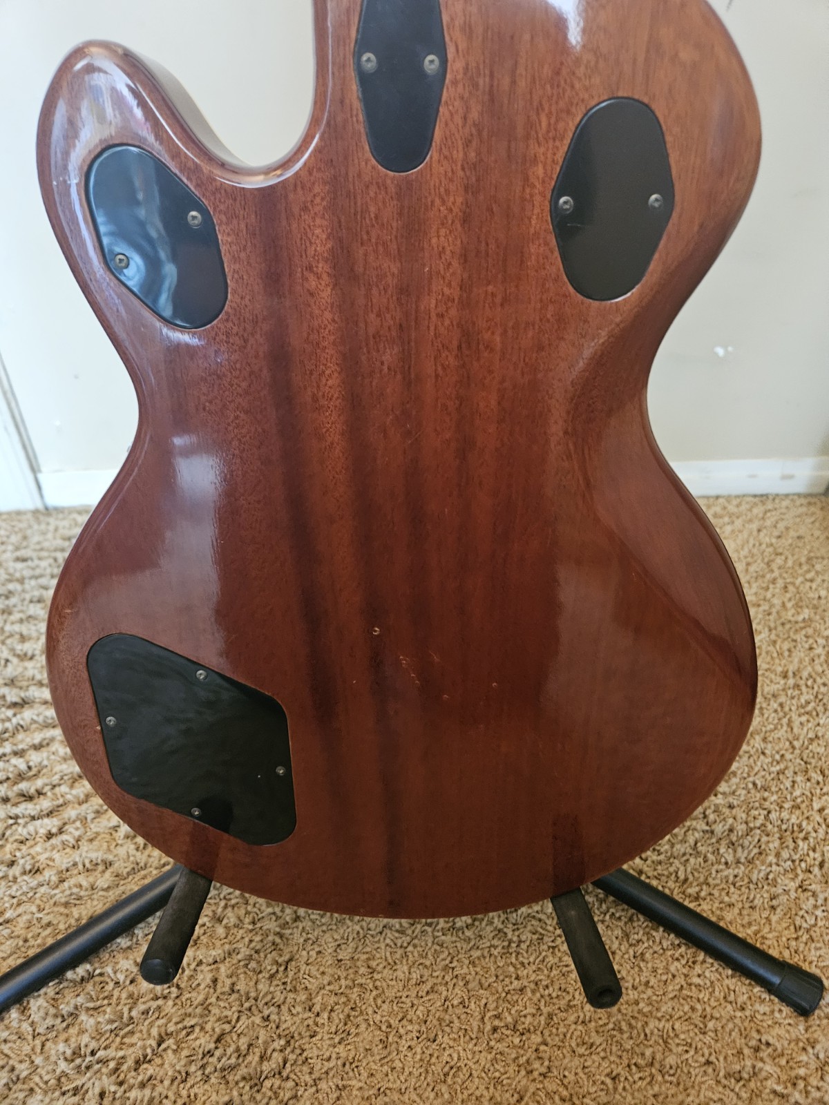 Hagstrom Swede 1970’s Mahogany w/case