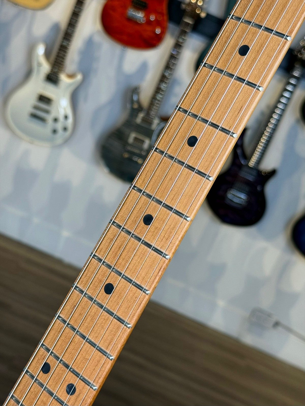 Fender 70th Anniversary Ultra Stratocaster HSS Limited Edition – Amethyst