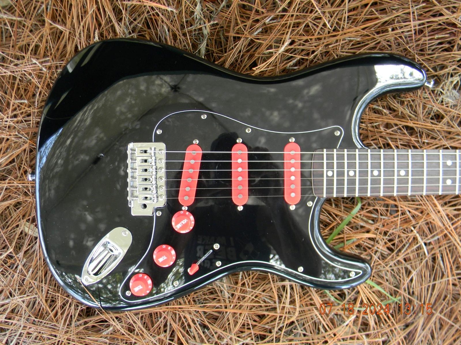 Squier “Custom Shack ” Stratocaster, Alnico 5 Pickups, Custom Wiring,Capacitor