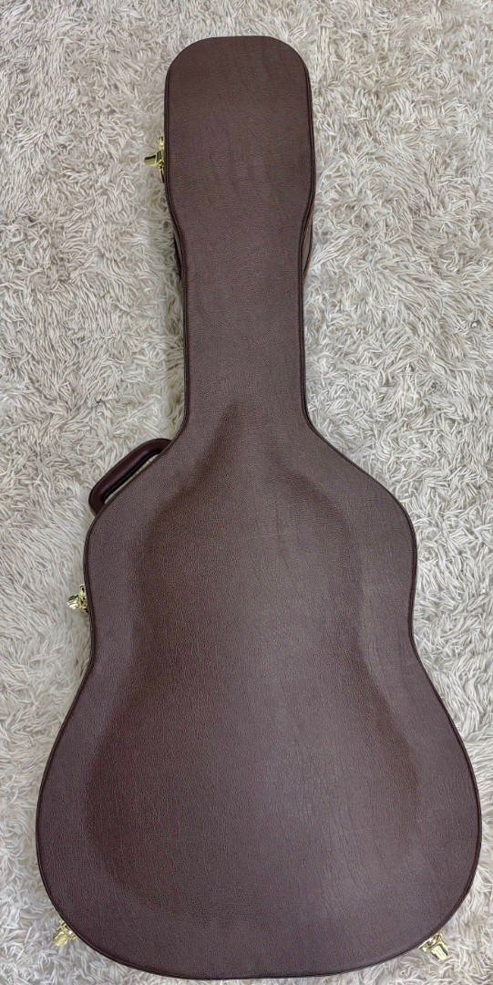 Tagima Olive Grace EQ-NTOP Acoustic Guitar w/HS Case – Natural Finish – B stock