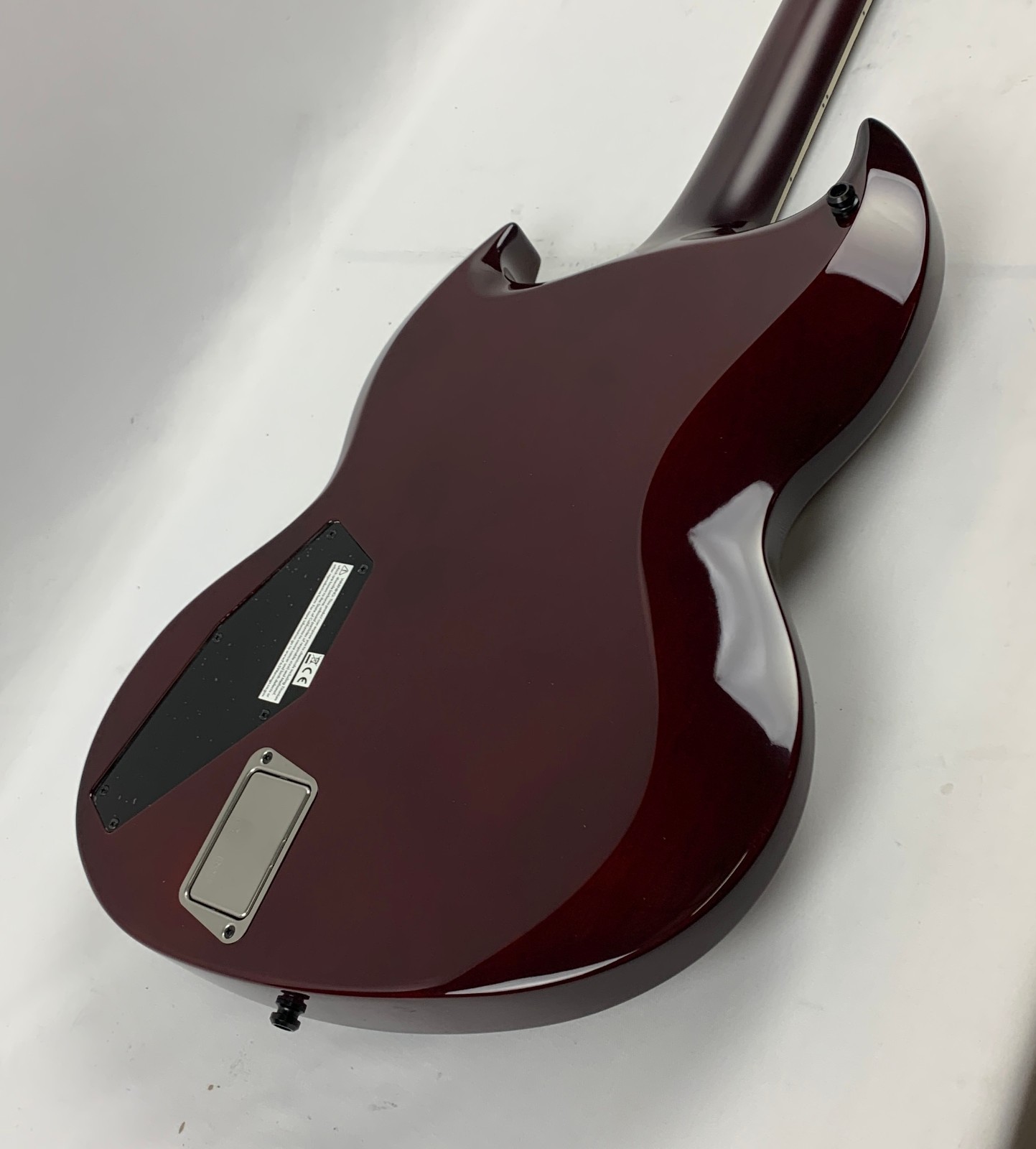 ESP E-II Viper Electric Guitar See Thru Black Cherry + ESP Case – B-Stock – EII