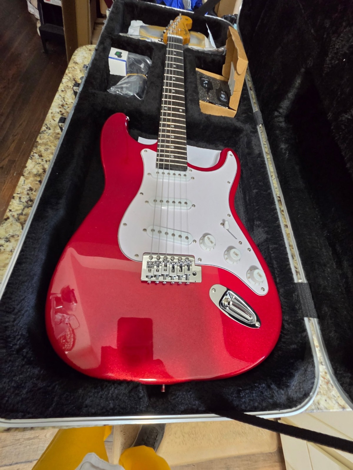Show Stopper Candy Apple Red Electric Guitar 6 Strings Rosewood Fingerboard