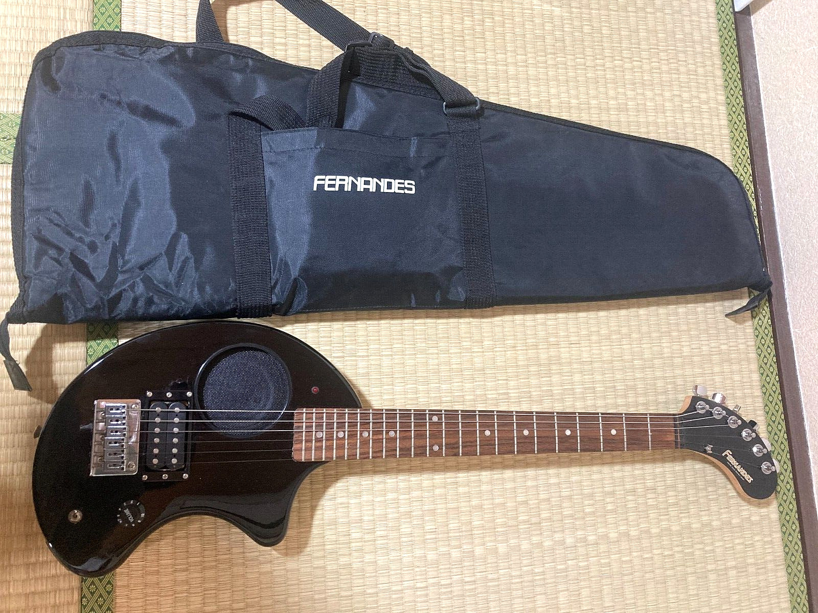 FERNANDES ZO-3 Electric Guitar With Built-In Amplifier Japan Black Zosan w/Case