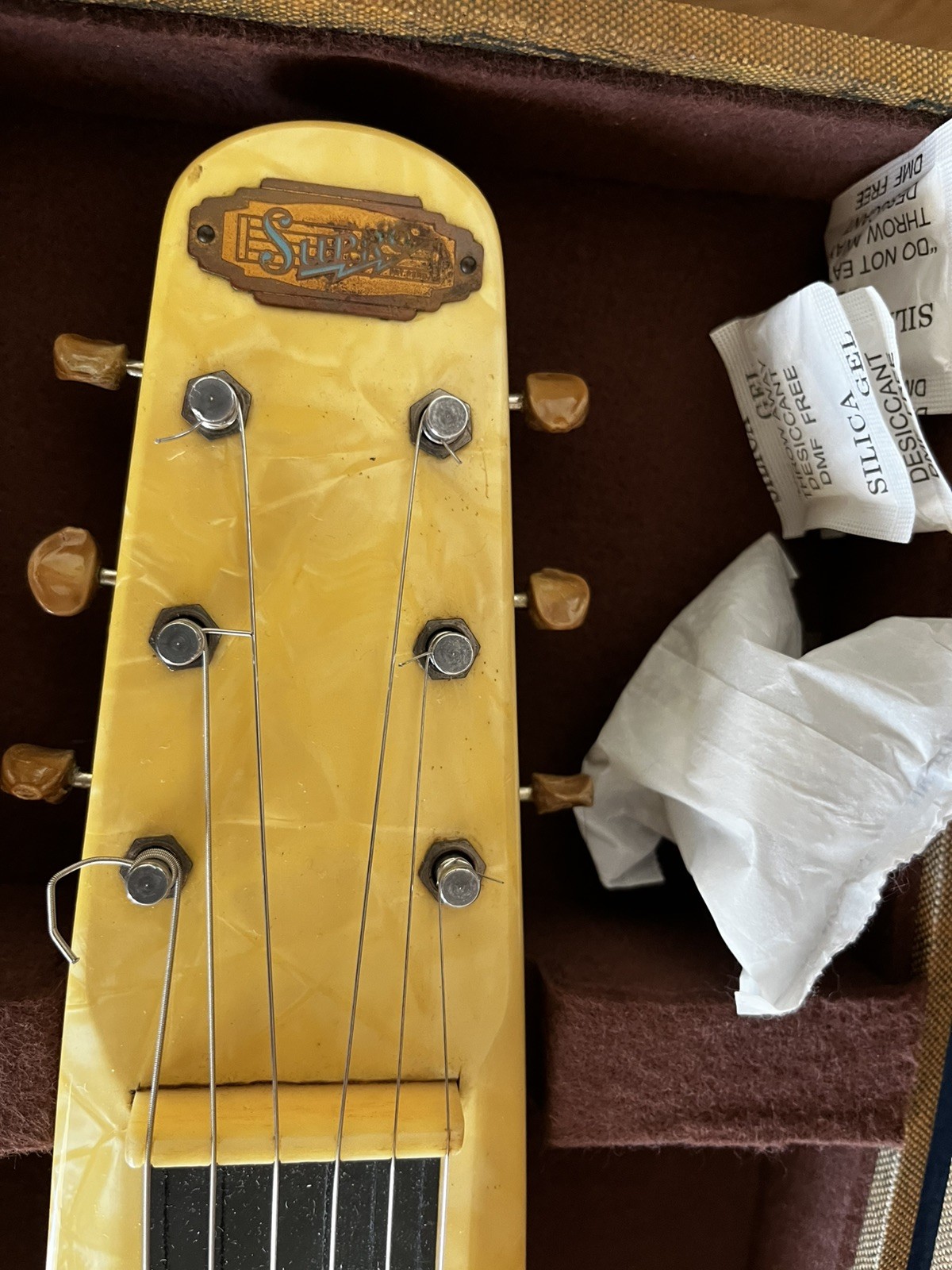 1960s Supro Lap Steel Guitar – All Original, Excellent Cond. w/ OHSC