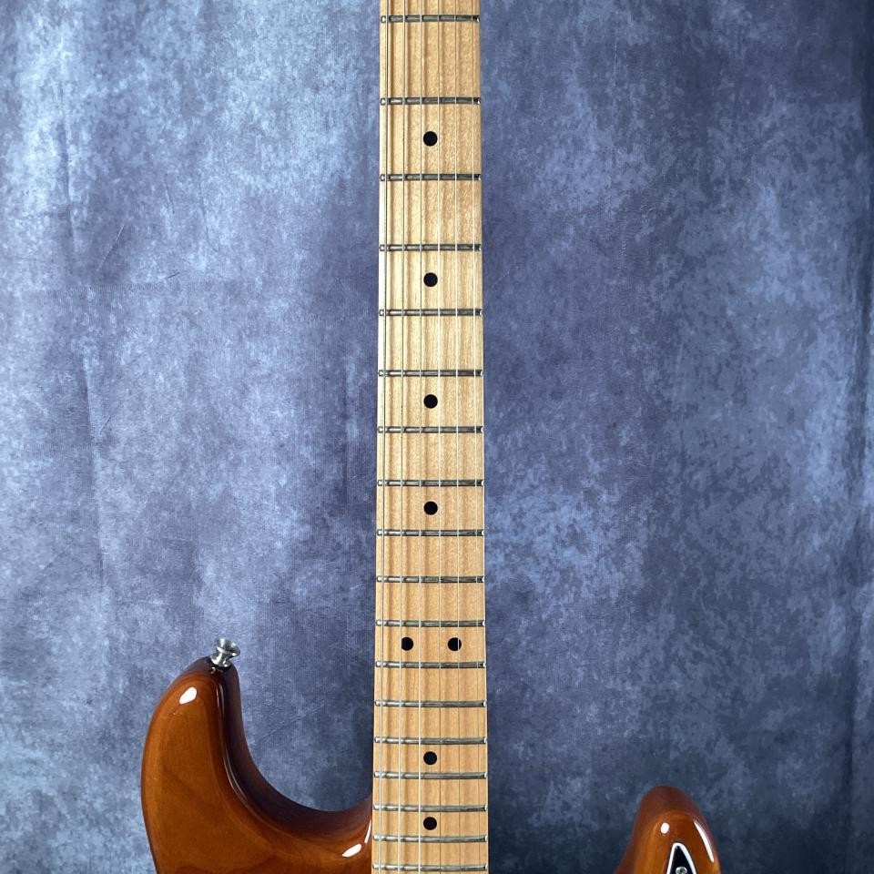 Fender American Special Stratocaster (2018) (no260720)