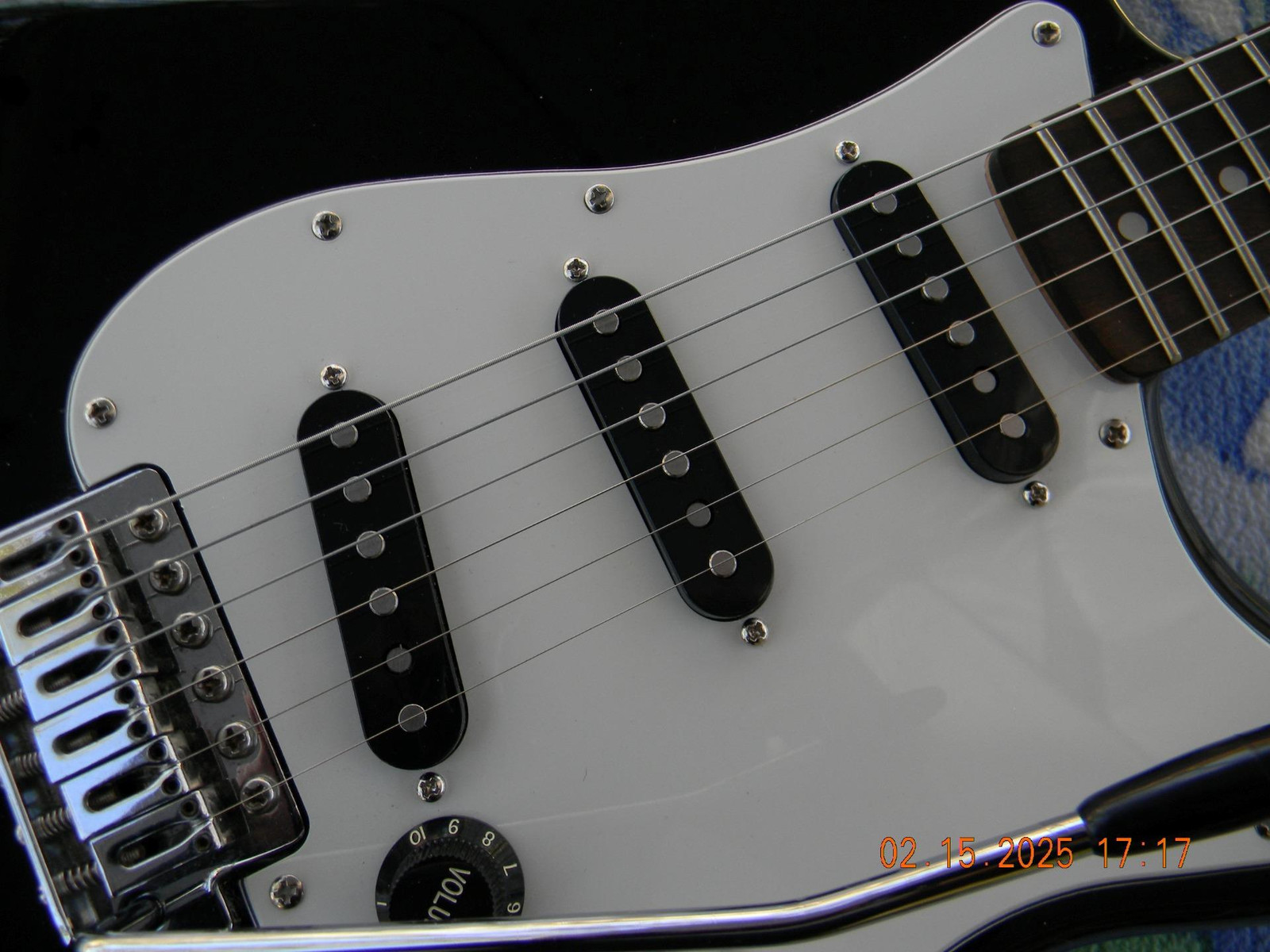 Squier “Custom Shack ” Stratocaster, Alnico 5 Pickups, Custom Wiring,Capacitor