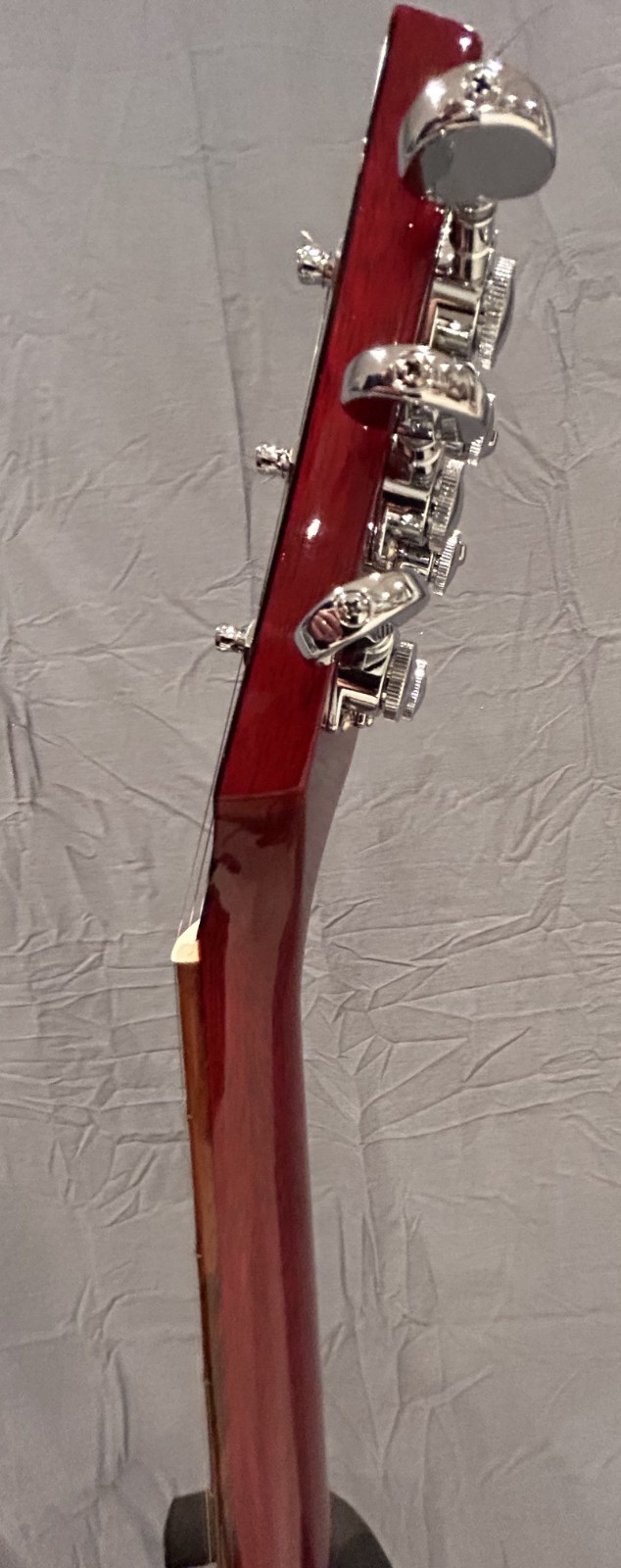 Gibson Les Paul Studio Electric Guitar 2019 – Wine Red