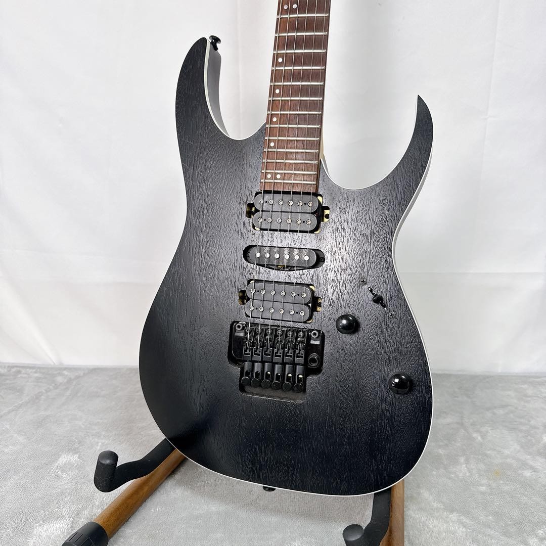 Ibanez RG370ZB RG Series Electric Guitar Black 9/10 Frets Straight Neck