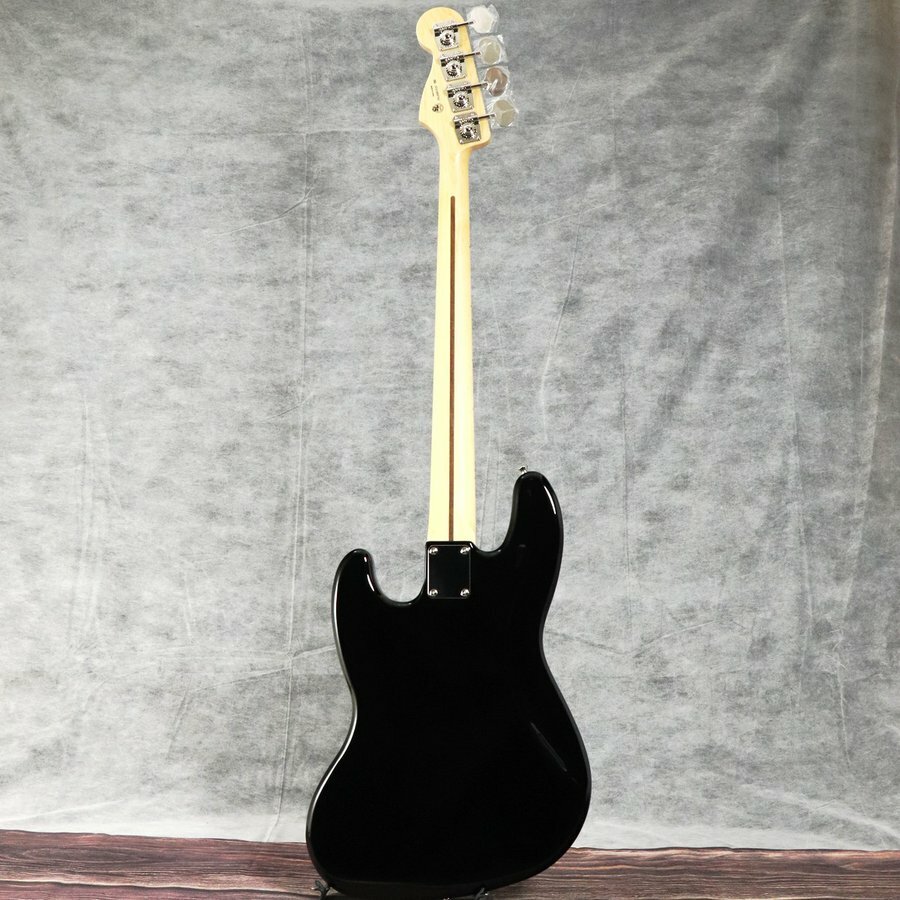 Fender made in JAPAN Hybrid II Jazz Bass Maple Fingerboard Black
