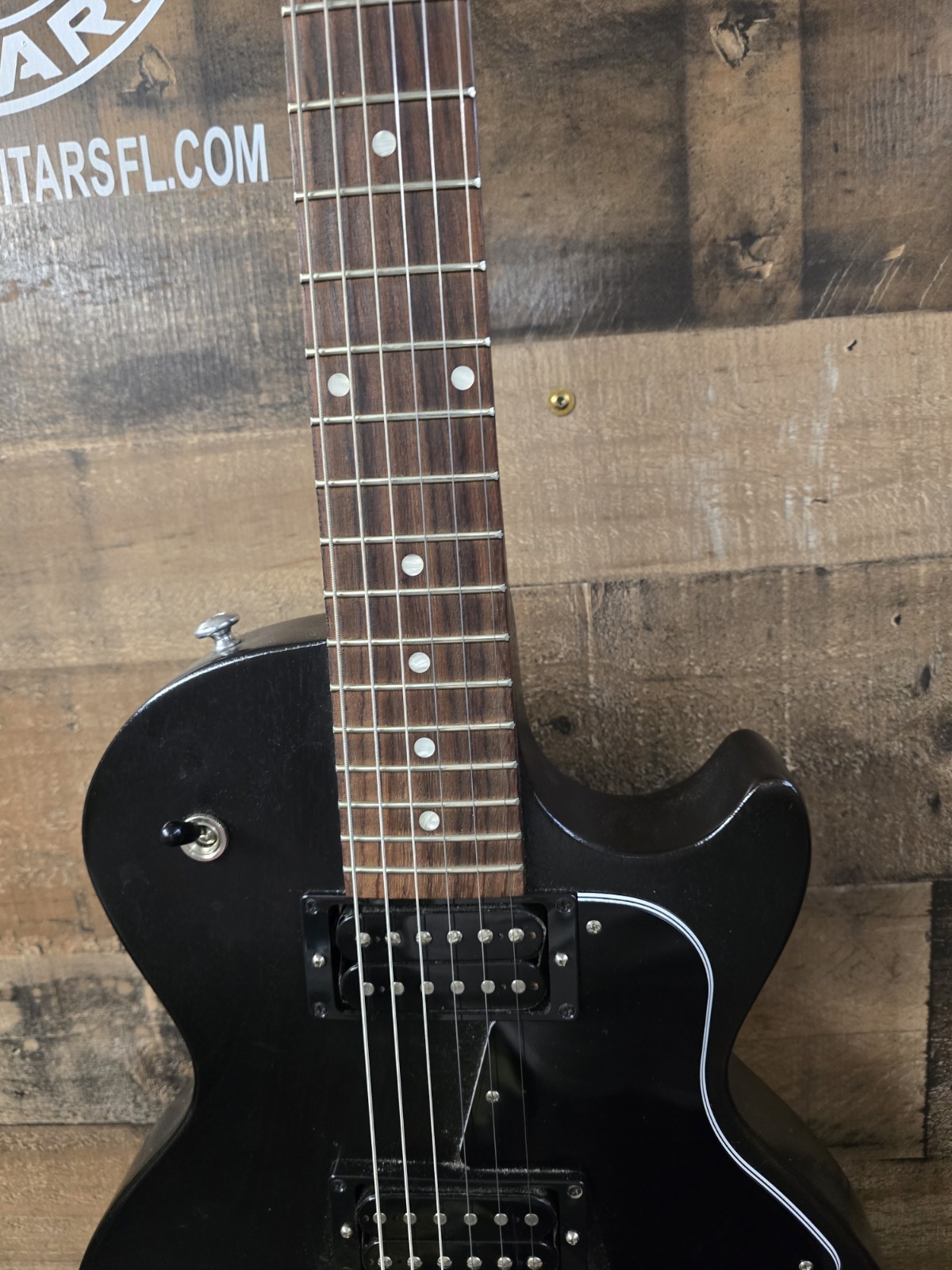 2021 Gibson Les Paul Special – Satin U.S.A. W/ Bag. 8.3 Lb