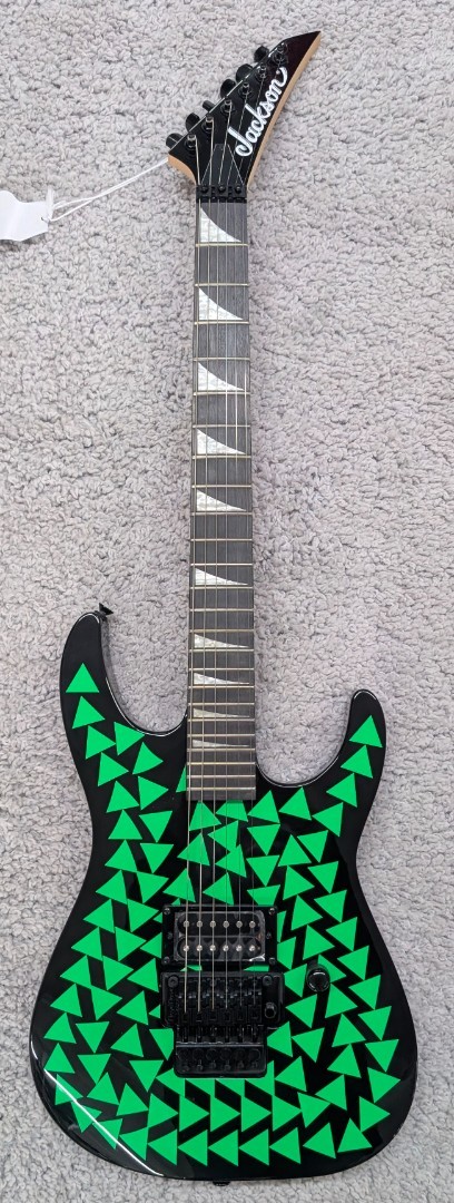 Jackson X Series Dinky® DK1A, Amaranth Fingerboard, Illuminati Finish