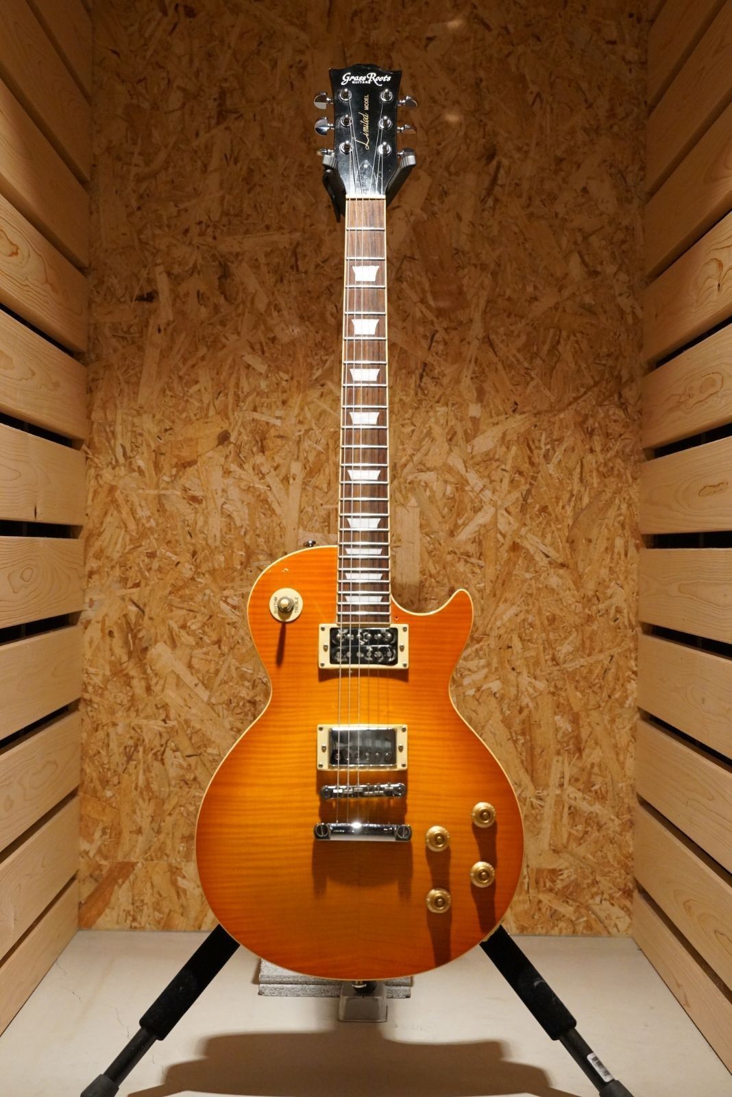 GRASS ROOTS G-LPS Limited Model Electric Guitar Used