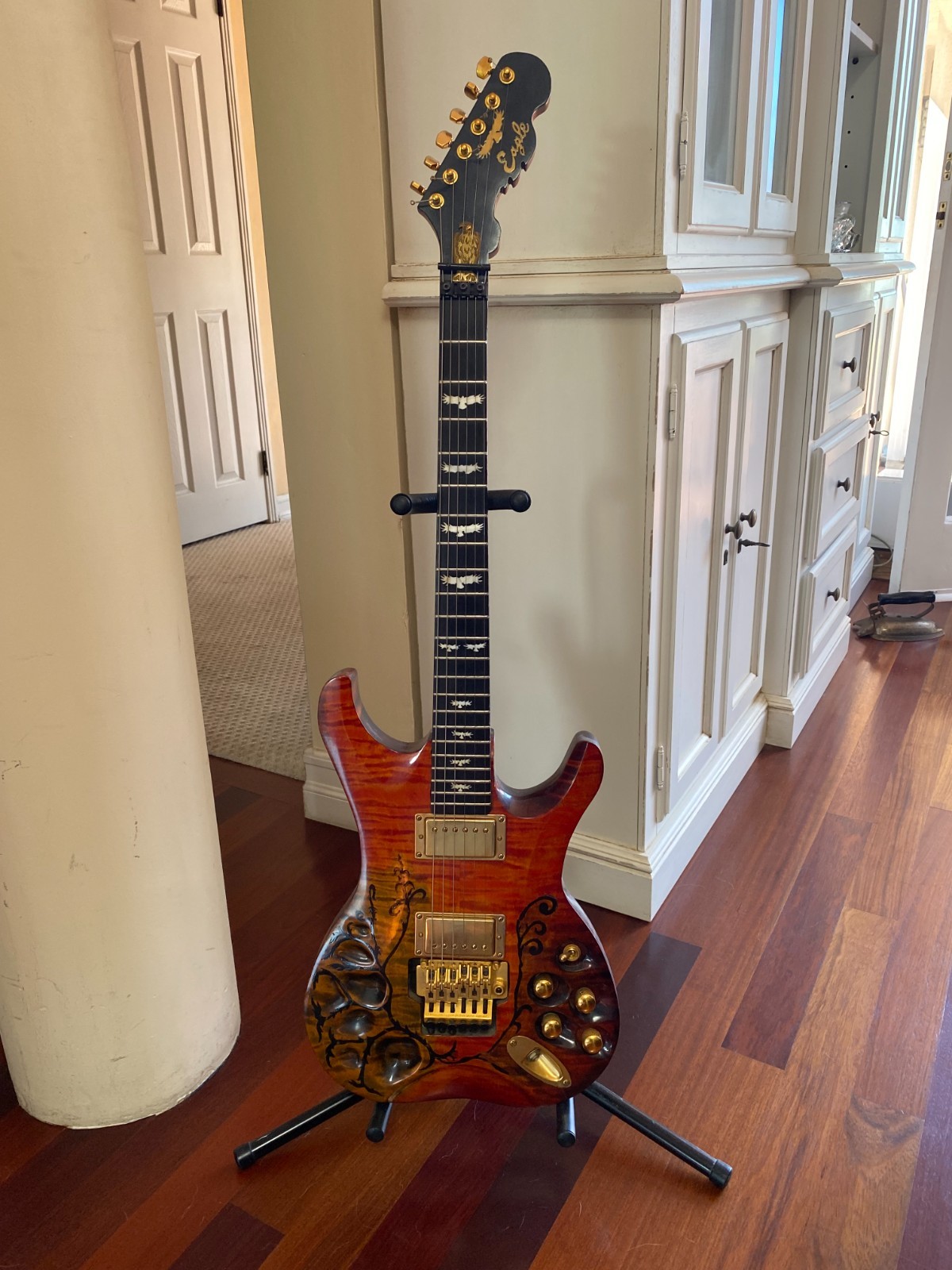 Handmade Electric Guitar. Custom Build Eagle 2 – Sunburst Nitro Finish