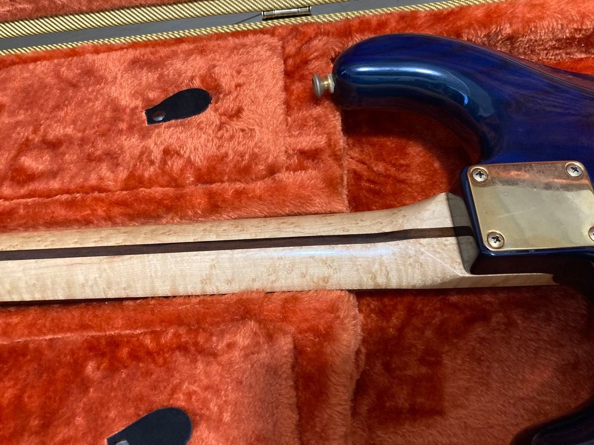 ValleyArts StratBody Guitar with Bird’s Eye Neck and Seymour Duncan Pickups