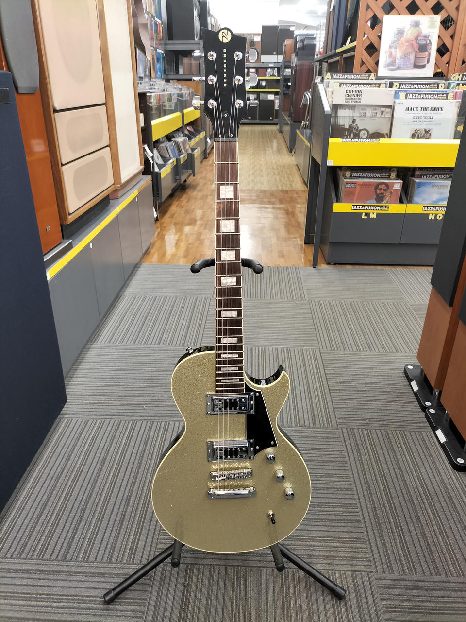 REVEREND Roundhouse Gold Sparkle Electric Guitar