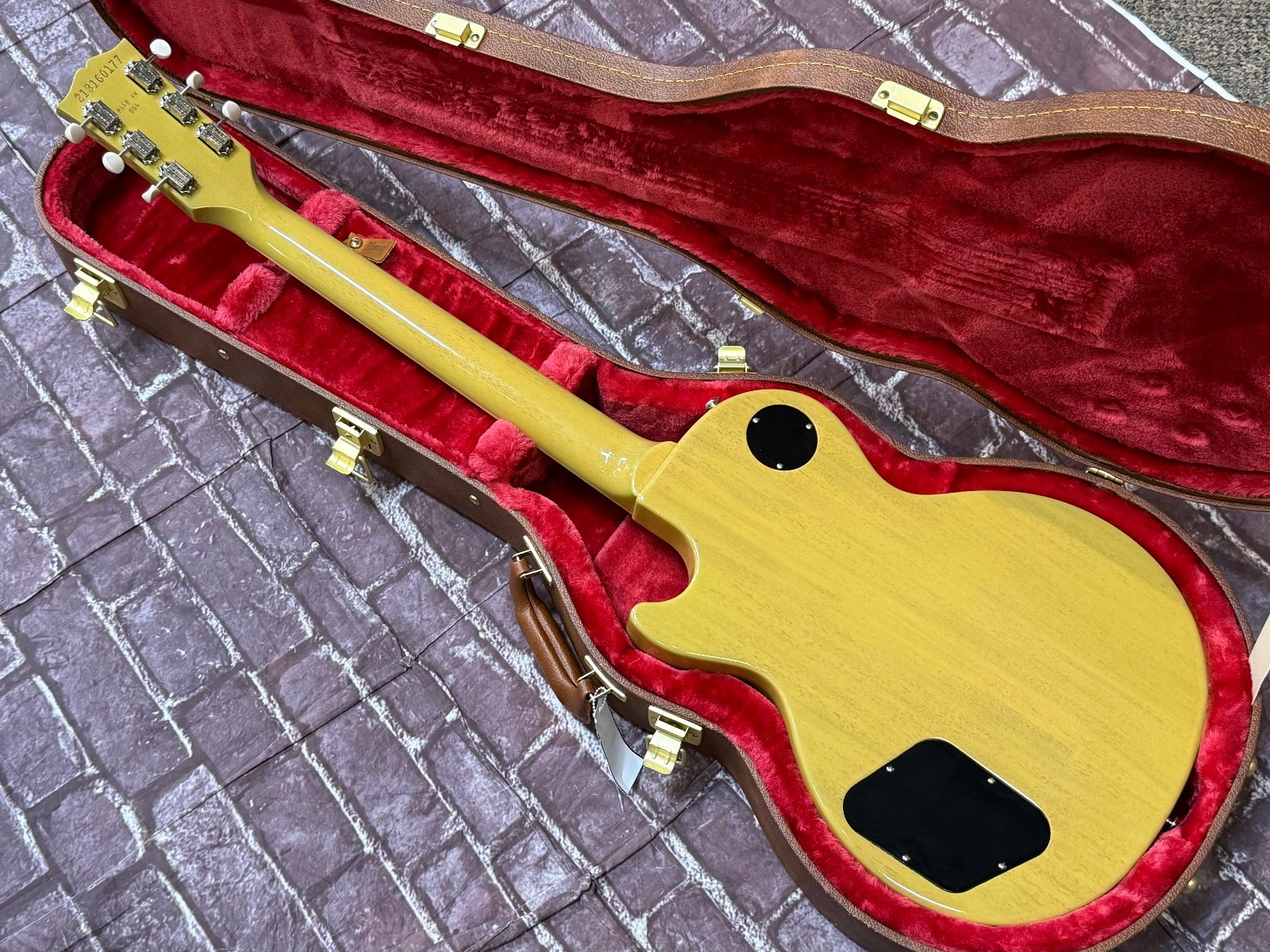 Gibson Les Paul Special P90 TV Yellow Open Box Unplayed 9lbs 5oz #177