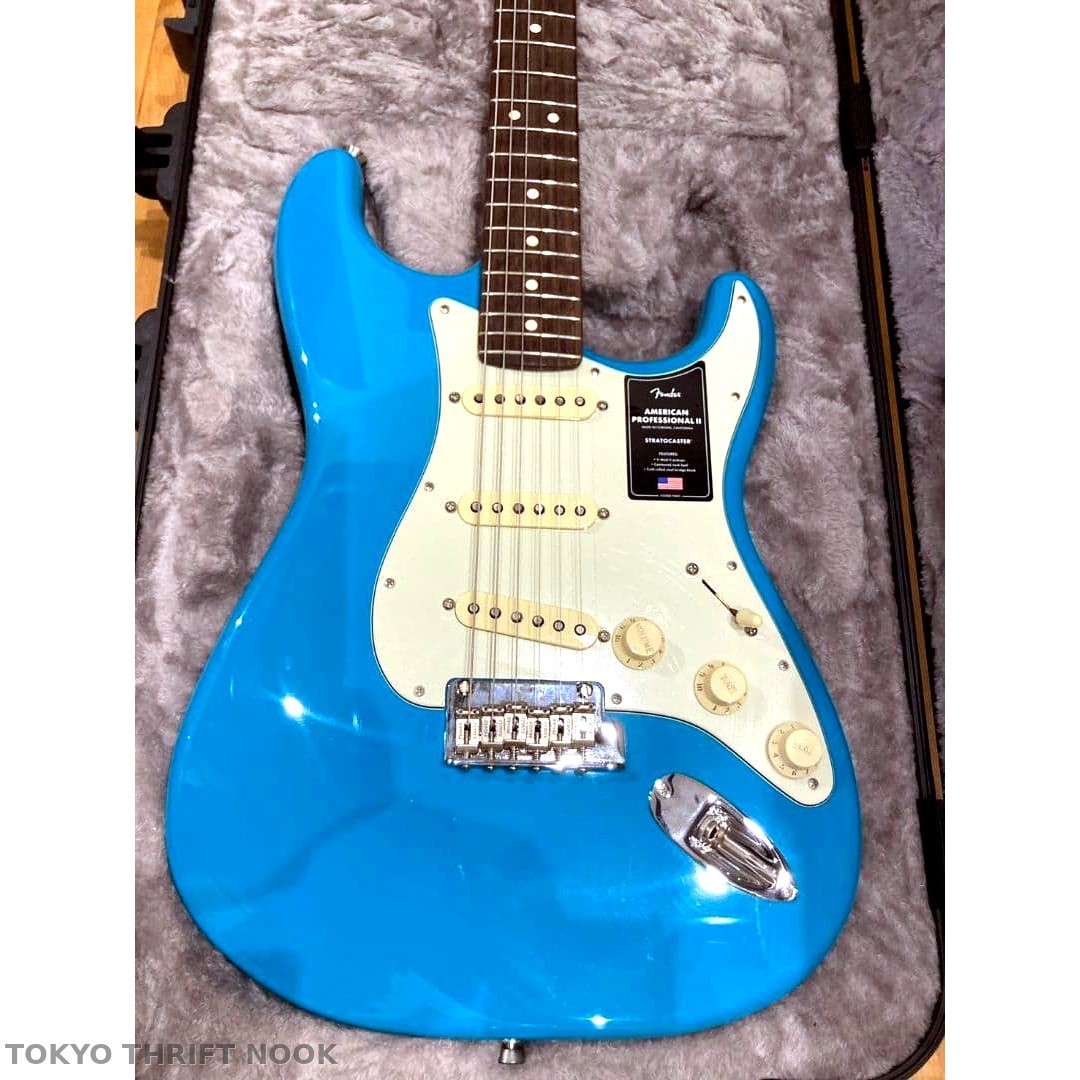 [Excellent] Fender American Professional II Stratocaster USA Maui Blue Dark