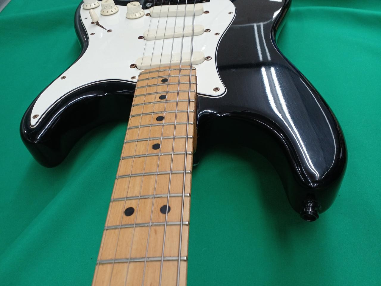 FENDER ERIC CLAPTON STRATOCASTER MOD Electric Guitar
