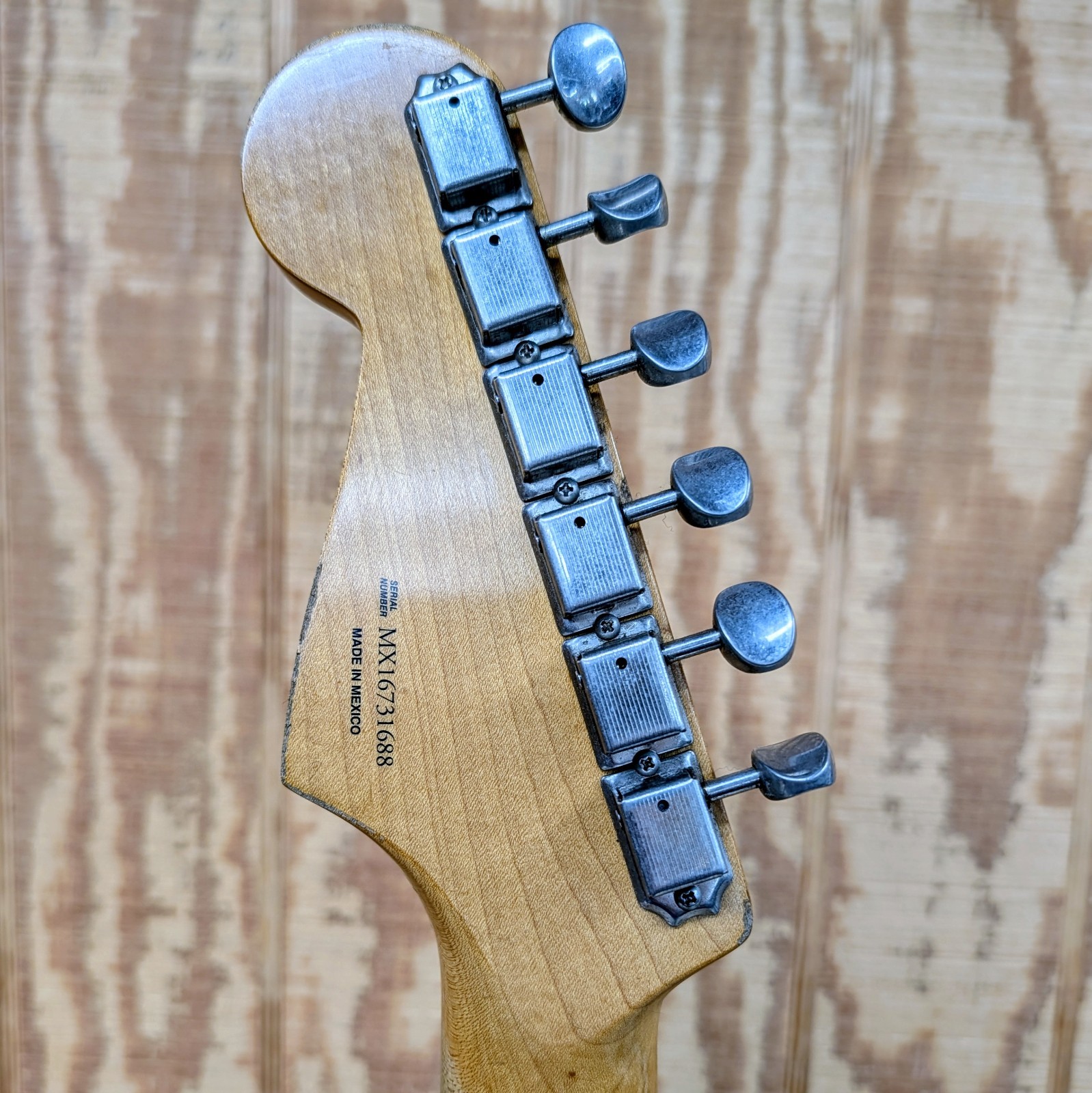 Fender Mexico Road Worn 60s Strat Maple Neck Rosewood Fretboard 2016 + Hard Case
