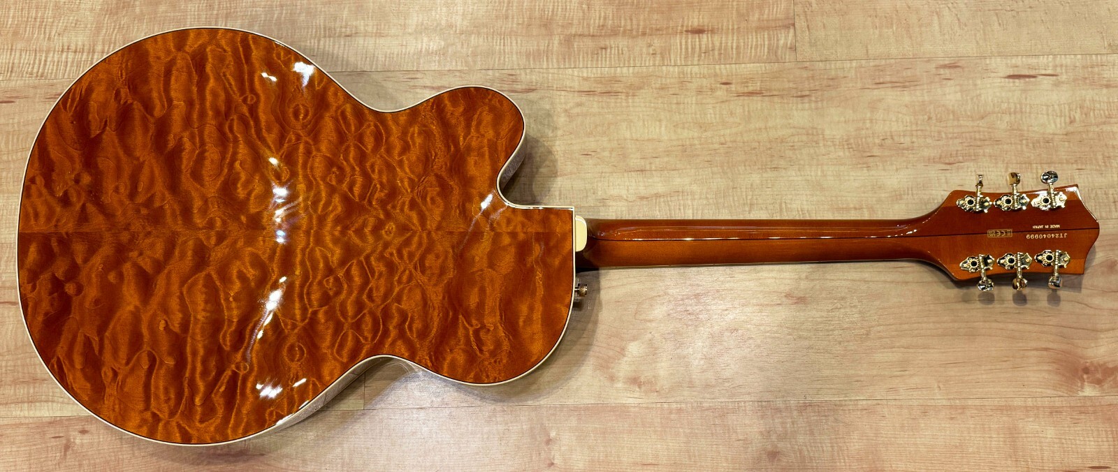 Gretsch G6120TGQM-56 Limited Edition Quilt Classic Chet Atkins Hollow Body