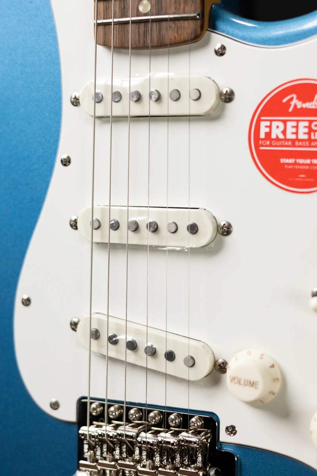 Squier Classic Vibe ’60s Stratocaster Electric Guitar – Lake Placid Blue