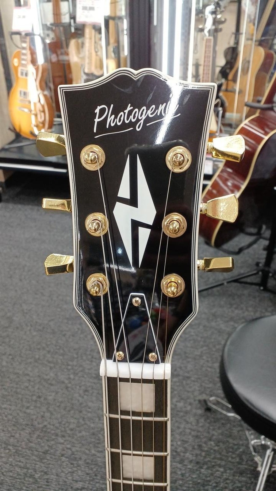 PHOTOGENIC LP-300C Used Solidwood body Nato neck Engineering wood fingerboard