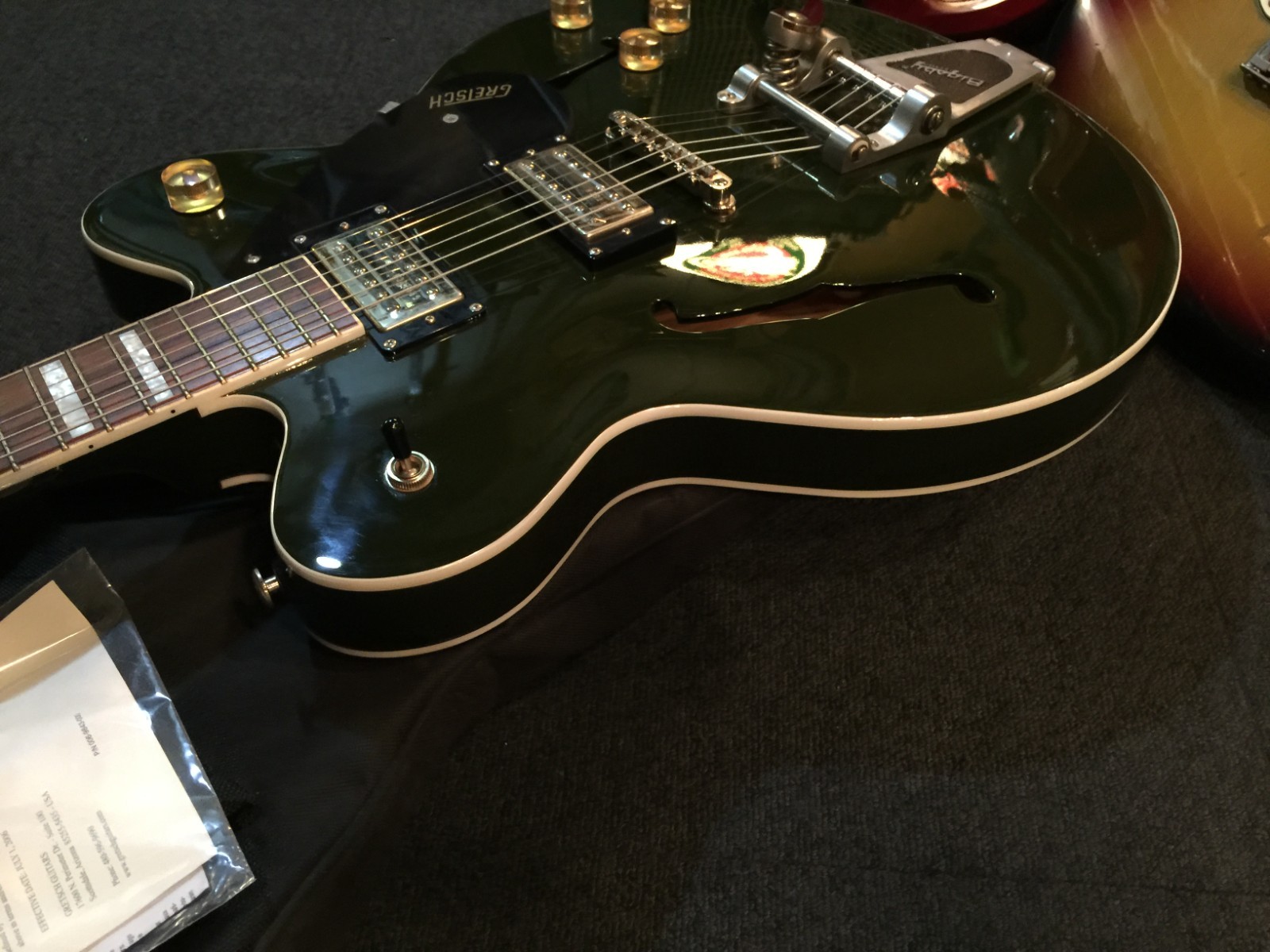 Electric Guitar Gretsch G-2622T STRM CB DC Maple Neck & Body with Soft Case