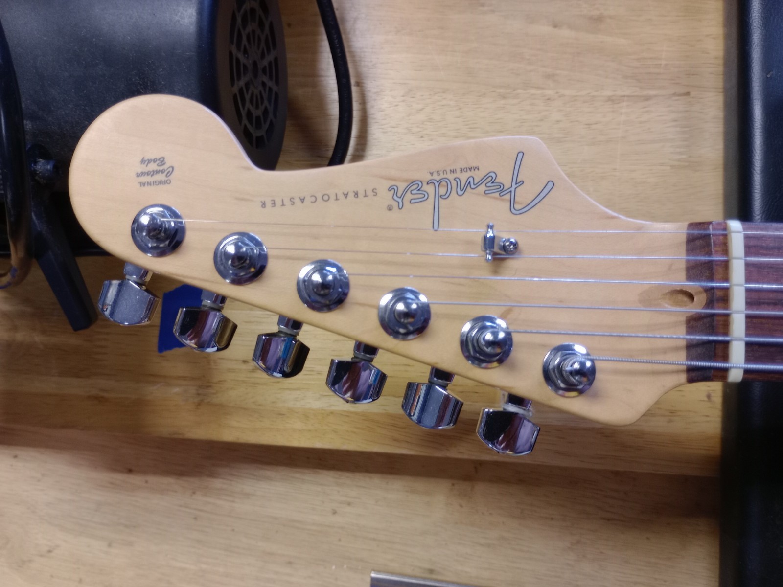 Fender Standard Roland Ready Stratocaster 2006 Black *** FREE SHIPPING ***