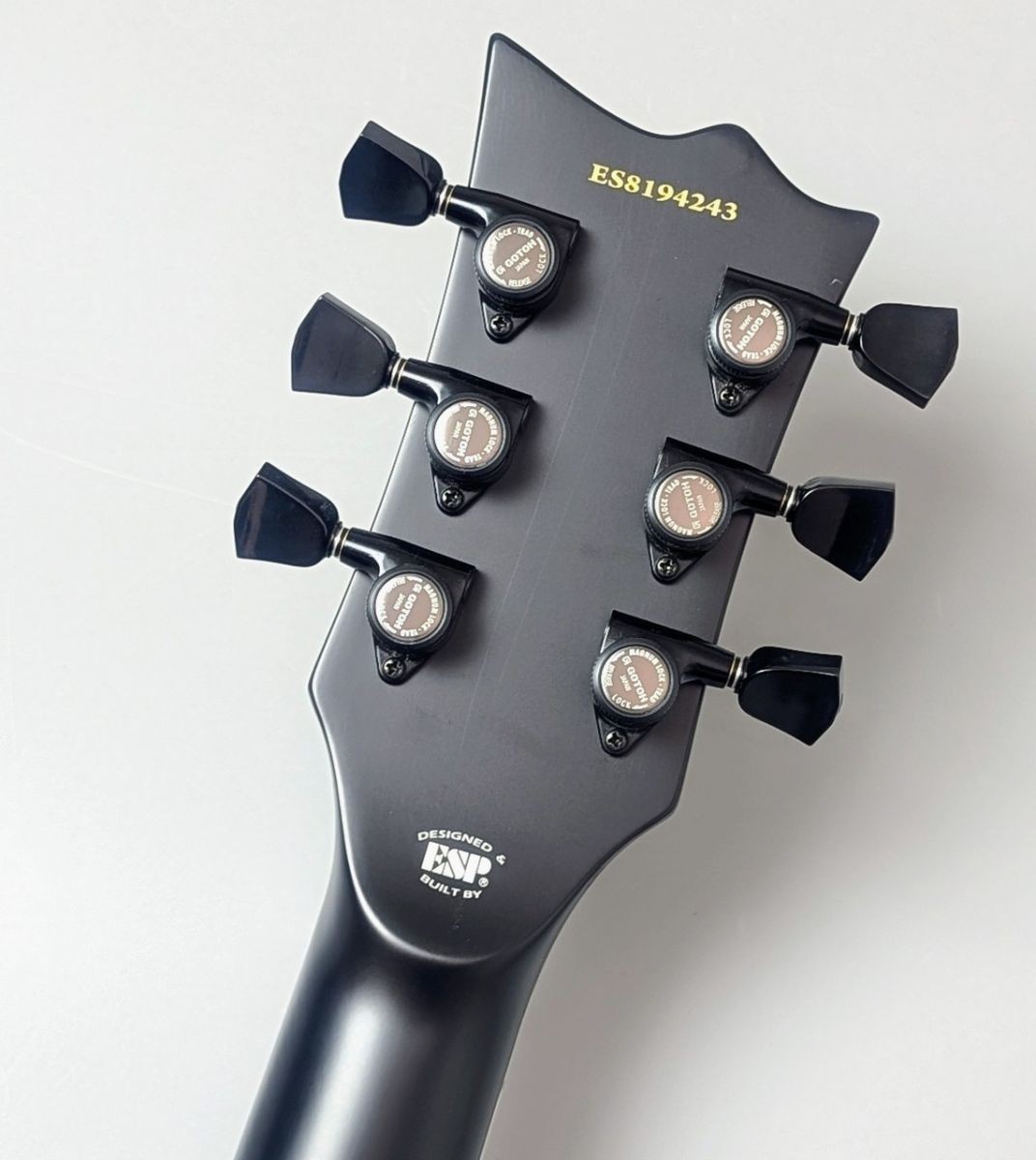 E-II / VIPER -Black- Electric Guitar / OUTLET
