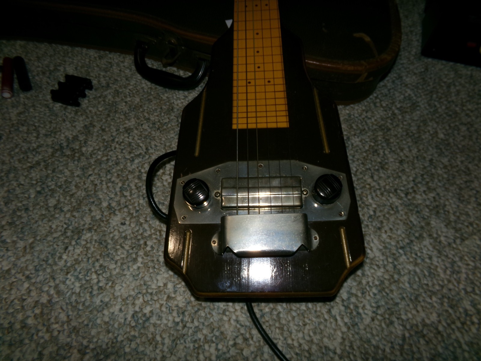 Vintage Harmony Electric Lap Guitar – Works – Rare Collector Item – 50’s?
