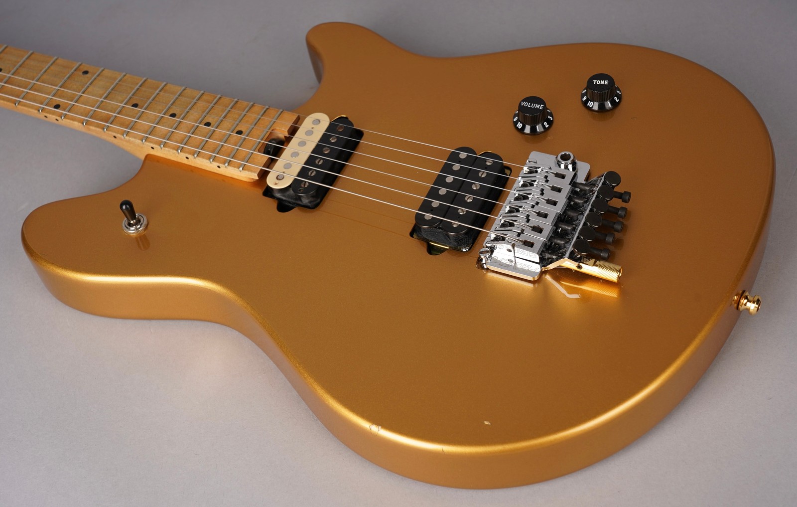 Peavey USA Wolfgang EVH Special – 1998 – Gold
