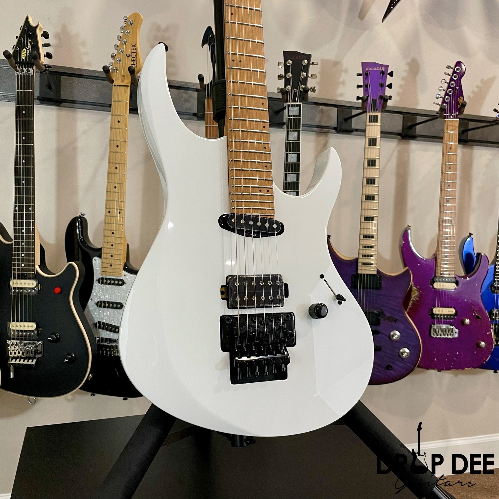 Balaguer Select Series Diablo Retro 27 FR Electric Guitar w/ Bag – Gloss Solid