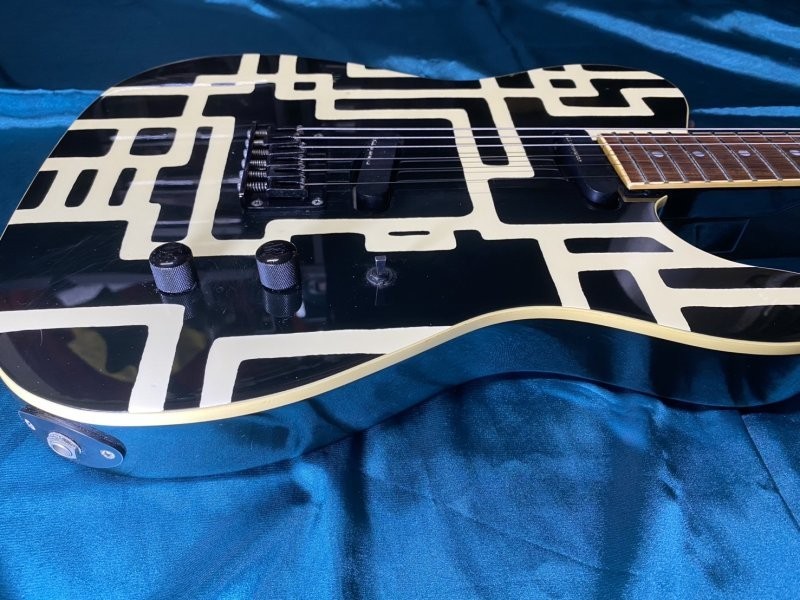 FERNANDES TE-95HT (no251107)