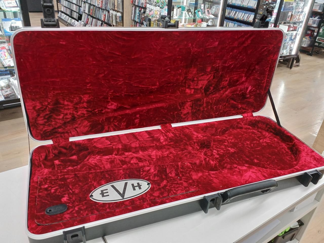 [EVH] WOLFGANG SPECIAL Used Basswood body Maple neck Maple fingerboard Hard case