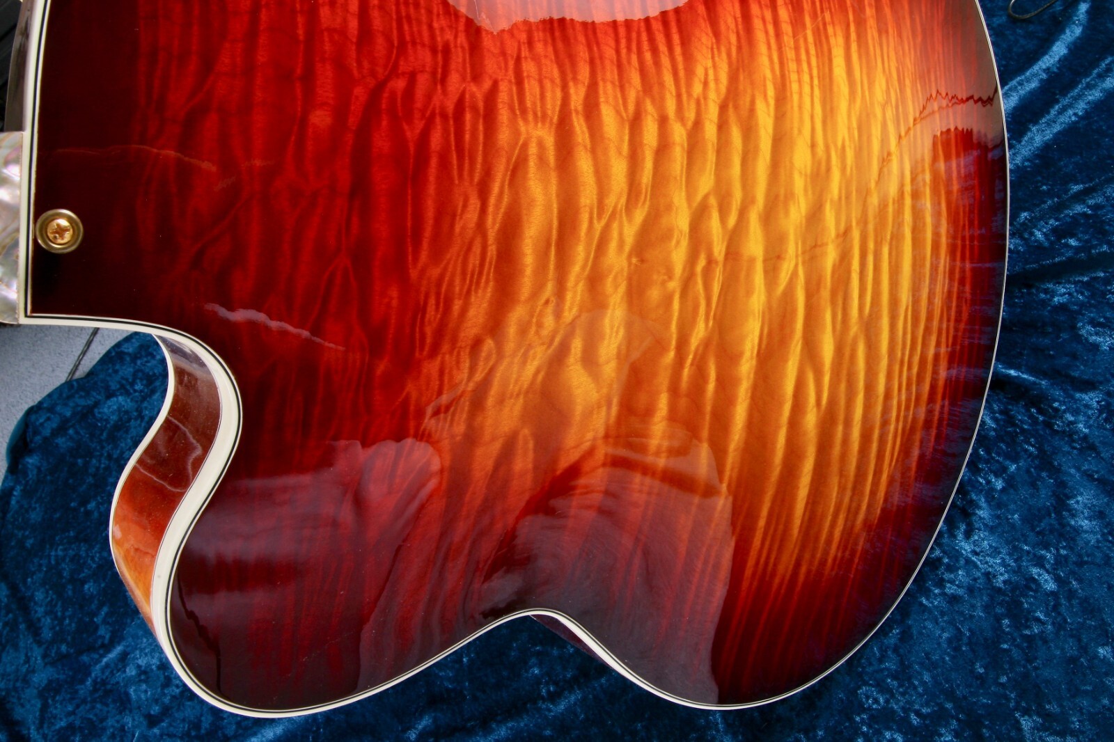 Gibson Super 400 custom one of a kind solid quilt back Bourbon burst
