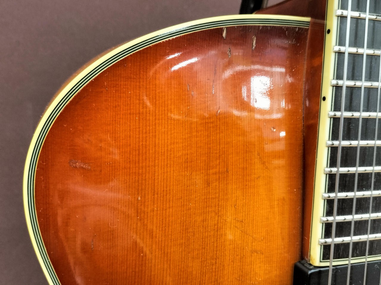EASTMAN AR-810CE Electric Guitar