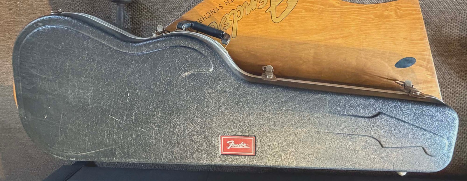 Fender American Telecaster Ultra II Texas Tea EMG’s Custom ProSetup Hard Case.