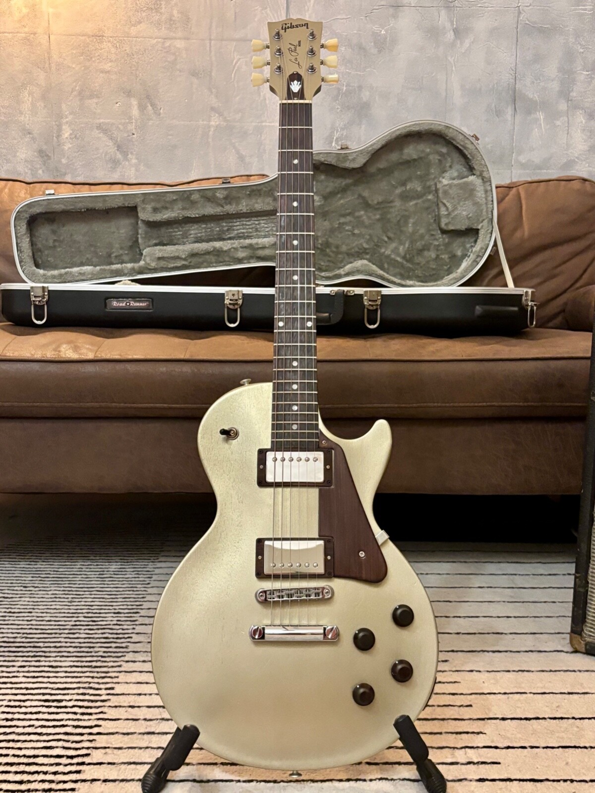 Gibson Les Paul Modern Lite 2020 With Full Upgrades- Amazing & Only 6.8lb