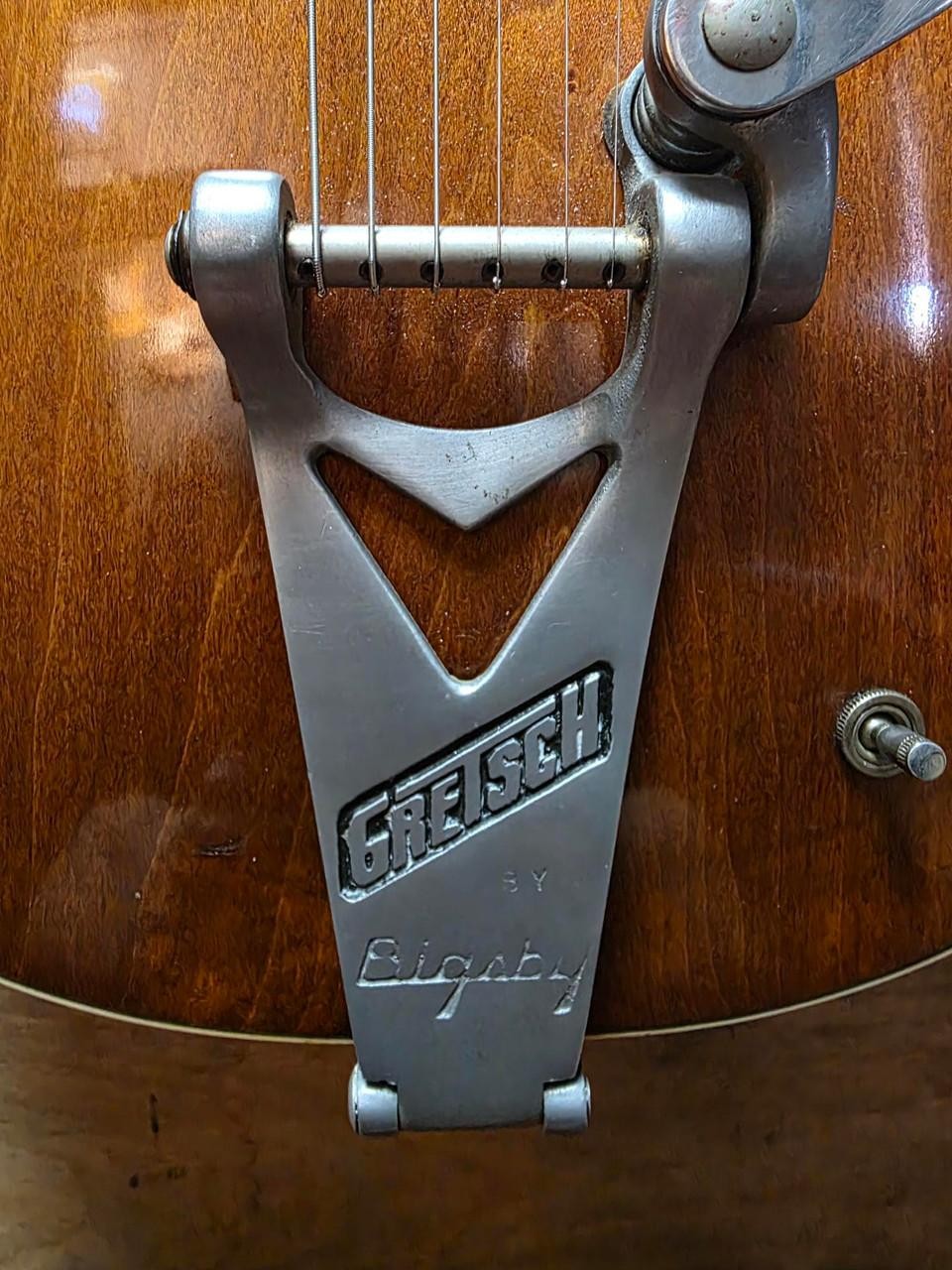 1965 Gretsch Chet Atkins Tennessean 6119 – Natural w/ Hard Case