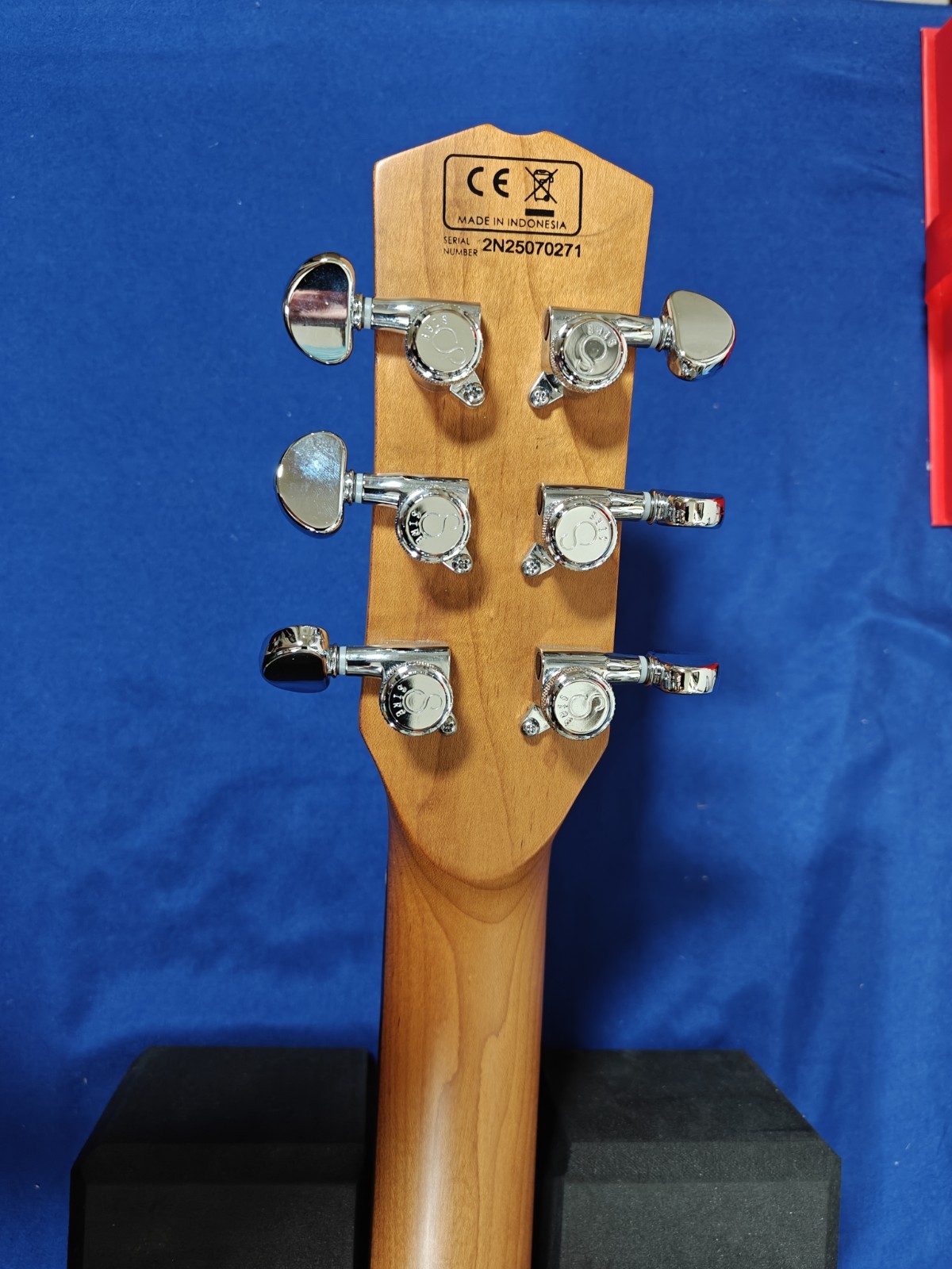 Sire Larry Carlton I5H Guitar Torrified Maple Neck Slab Ash Body SS Frets
